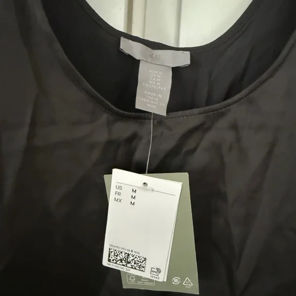 H&M Tank Top - Picture 2 of 2